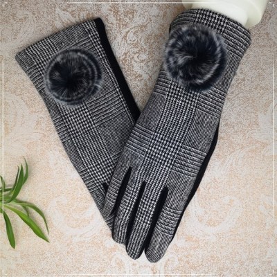 Women's Autumn and Winter AB Knitted Gloves Warm Wool Touch Screen