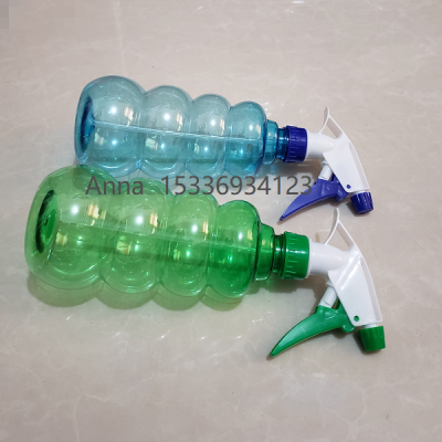 Garden small mini plastic hand pressure spray bottle for watering plants sprinkling can gardening tools accessories