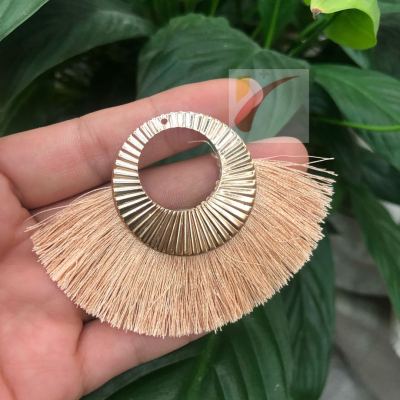 Spot wholesale metal tassel exquisite  ring silk  bookmark tassel