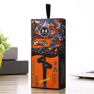 101 in-Ear Headset Microphone Voice Call Colorful Graffiti Packaging ABS Plastic Material Comfortable.