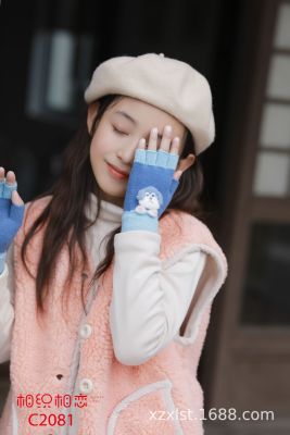 Woven Love 2020 Hot Models Children's Half Finger Cartoon Dog Warm Cashmere Knitted Gloves Factory Direct Sales