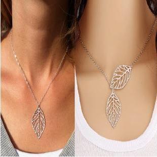 Hot Leaf Necklace Double Leaf Clavicle Chain European and American Style Jewelry Female Accessories Necklace Supply Wholesale