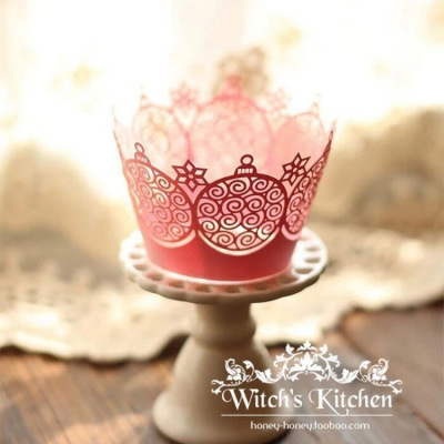 Factory Direct Sales Cake Edge Creative Hollow Paper Cup Lace Cake Paper Tray Decorative Wholesale Customizable Style