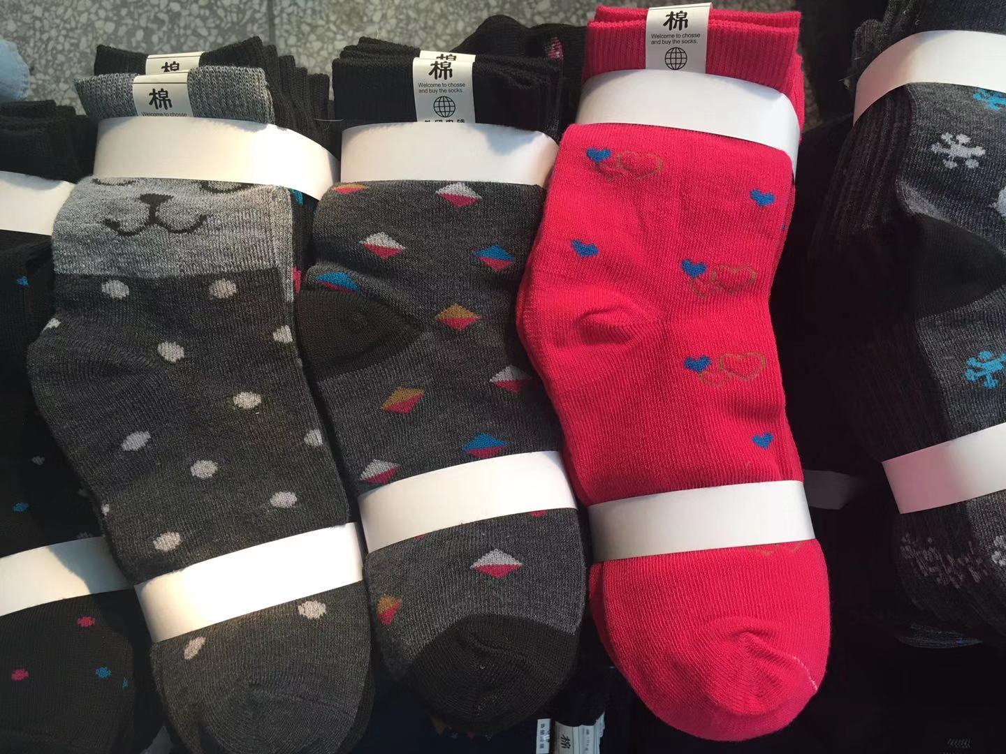 秋冬款女士休闲保暖袜子加大加厚中筒老人袜 仿羊毛袜 地摊货源