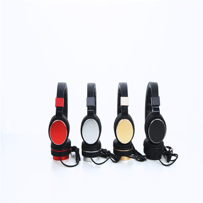 5247 Gift Box with Microphone Wired Foldable Headset Mobile Phone Metal Headset Factory Wholesale Edible Chicken