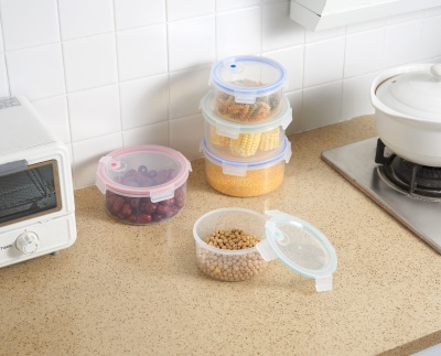 round Plastic Crisper Lunch Box with Air Hole Microwaveable Refrigerator Food Keep Food Fresh Seal Leak-Proof Crisper
