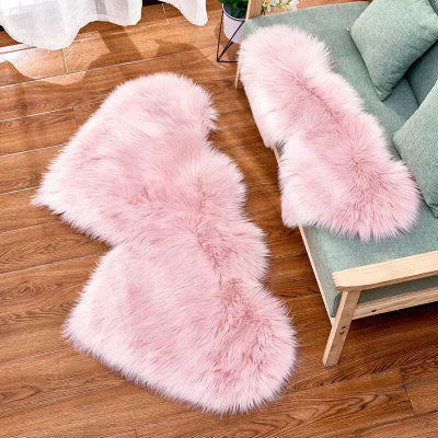 Nordic Style Hot-Selling Wool-like Carpet New Double Love Bedside Blanket Bedroom Sofa Cushion