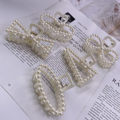 Factory Direct Sales Korean Pearl Hairpin Ins Instafamous Elegance Platter Clamp Medium Head Hair Clips Hair Accessories Gripper