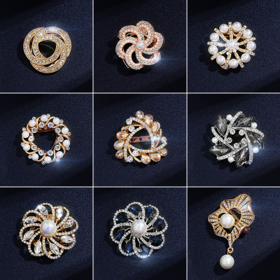 South Korea Vintage Brooch Handmade Pearl Pin Foreign Trade European and American Fashion Animal Flower Scarf Buckle