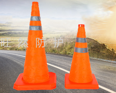 Factory Direct Sale Folding Reflecting Road Cone Highlight Roadblock Plastic Road Cone Roadblock Transportation 