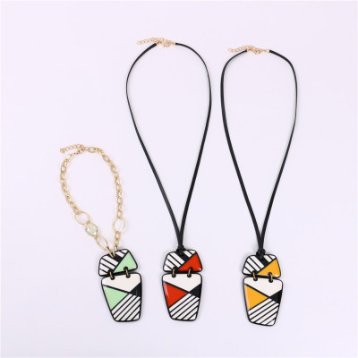 European and American Style Personality Sweater Chain Exaggerated Acrylic-Based Resin Pendant Necklace Cross-Border E-Commerce Ornament
