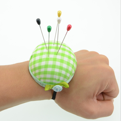 Checked Cloth Portable Wrist DIY Tomato Pin Device Handmade Pin Cushion