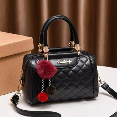 Internet Celebrity Same Style Women's Diamond Plaid Women's Bag Korean Style Solid Color Portable Women's Shoulder Bag Fashion Trendy Crossbady Handbag