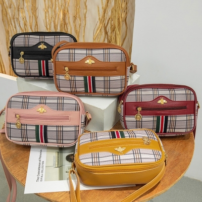 Women's Bag 2021 New Ladies Hand Bag Plaid Contrast Color Ribbon Bee Camera Bag Fashion Mobile Phone Bag