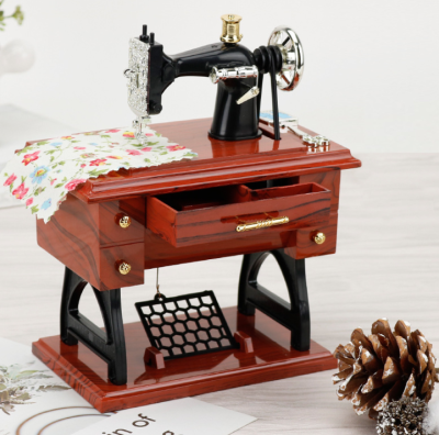 Cross-Border Amazon Foreign Trade Zakka Groceries Retro Wood-like Small Sewing Machine Model Music Box Art Chinese Gift