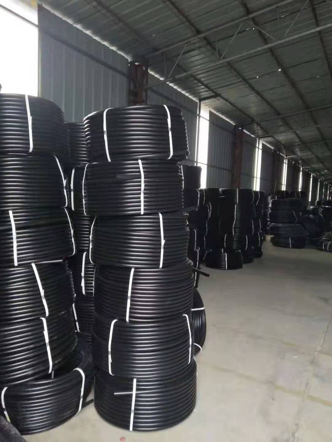 PE黑色进水上水给水管高压耐压管