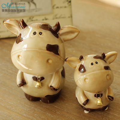 European and American Decoration Cow Coin Bank Ceramic Crafts Exquisite Decoration Brand New Invention Product Animal Ceramic Three-Piece Set