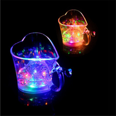 Bar Couple Love Cup Luminous Water Cup Gift Cup Colorful Light Induction Flash Beer Steins Color Changing Drink Cup