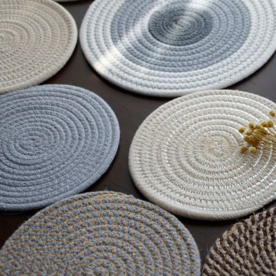 Japanese-Style Cotton Thread Placemat Hand-Woven Coaster Bowl Plate Potholder Thickening Heat Insulation Pad Nordic Simple Cotton and Linen Table Mat