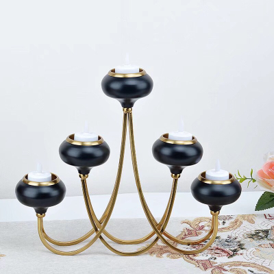 European-Style Dining Table Light Luxury Candlestick Decoration Nordic Romantic American Candle Holder Golden French Decoration Decoration