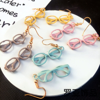 Japanese and Korean Fun Earrings Cute Personality Glasses Shape Earrings Can Be Used as Ear Clips