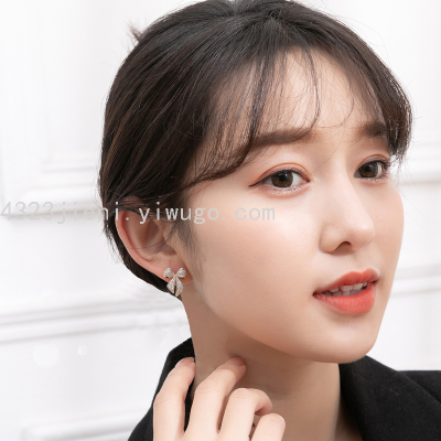 Ear Studs 2021 New Fashion Personality Japan and South Korea Internet Hot Graceful and Petite Exquisite Silver Pin Earrings Simple High-End Earrings