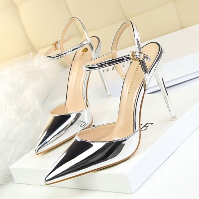 86-1 European and American Style Simple Stiletto Heel Shallow Mouth Pointed Patent Leather Sexy Nightclub Slim-Fit Strap Women's Sandals