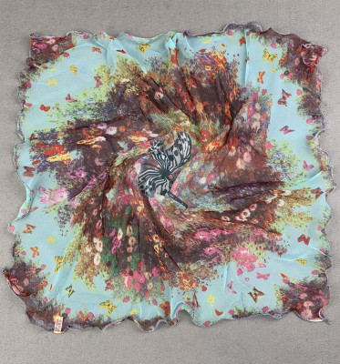 Wooden Ear Small Square Towel Chiffon Scarf Ladies New Spring and Summer Print Scarf Small Silk Scarf Clothing Decoration