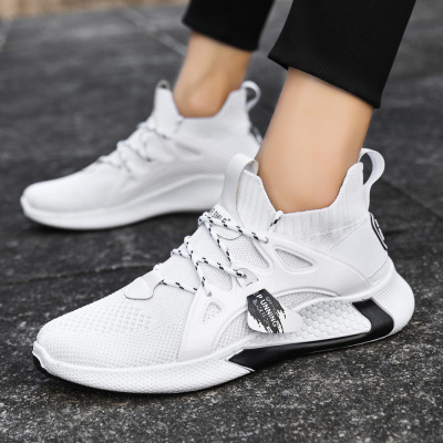 Men's Shoes Spring 2021 New Korean Style Breathable Mesh Casual Shoes Flyknit Running Shoes Lightweight Men's Sneakers