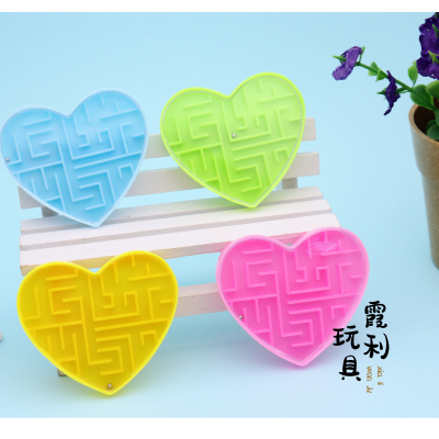 Colored Loving Heart Maze Children's Plastic Toys Party Gifts Capsule Toy