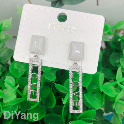 New Products in Stock Wholesale English Graceful Personality Trendy Earrings Zircon Inlaid Band Opal Ear Drops Earrings