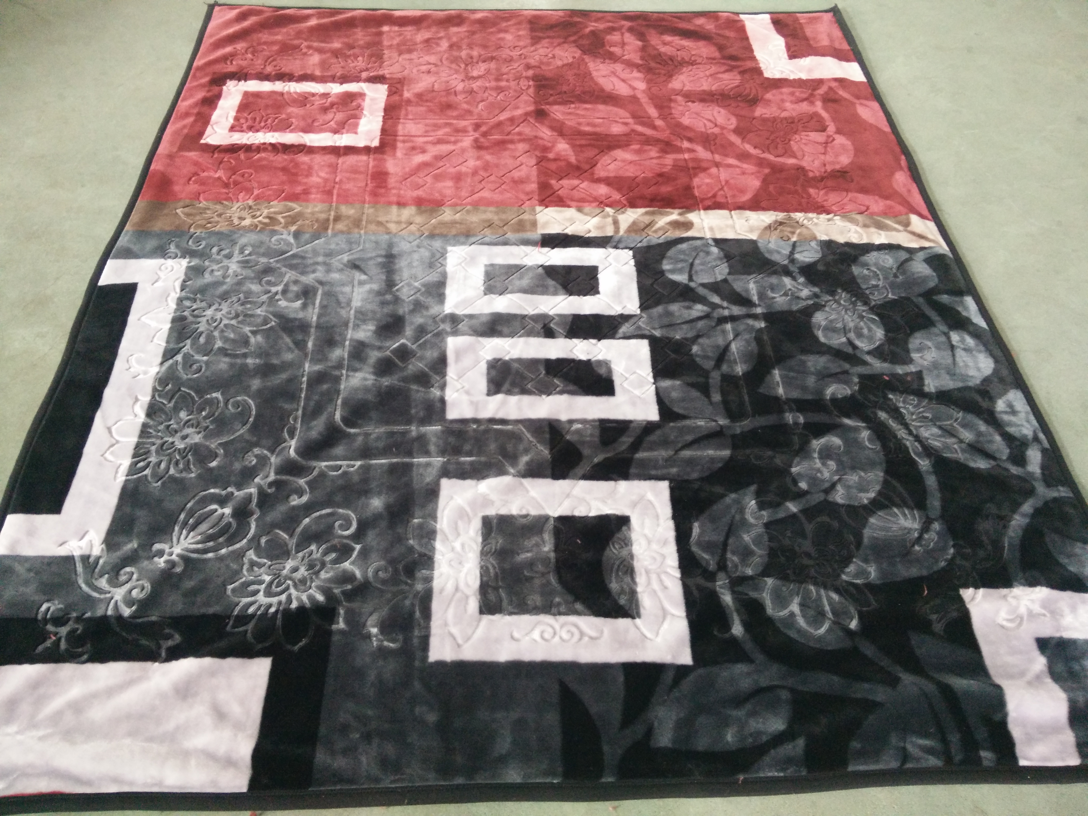 床上用品家丽百合毛毯  拉舍尔几何图案毛毯