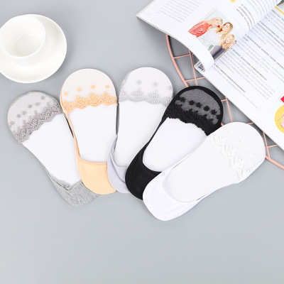 Fashion Embroidered Lace Invisible Socks Women's Summer Ultra-Thin Ankle Socks Side Empty Breathable Shallow Mouth Socks Foot Sock Wholesale