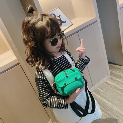 Wholesale 2020 New Korean Style Solid Color Children's Canvas Shoulder Bag Fashion Simple Casual Boys and Girls Messenger Bag