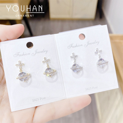 2020 New Korean Style Fashion Fashionmonger Micro Inlaid Zircon Five-Pointed Star Earth Earrings 925 Silver Stud Earrings Ornament for Women