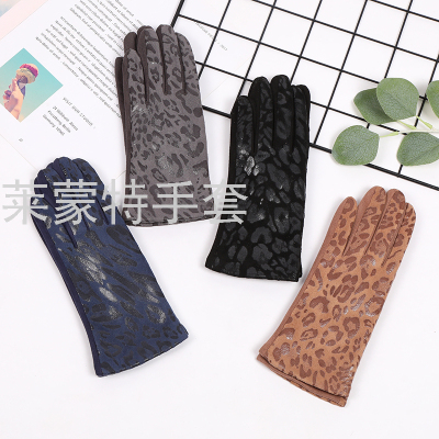 2021 New Autumn and Winter Warm Gloves Fashionable Leopard Four-Finger Plum Touch Screen Women's Gloves