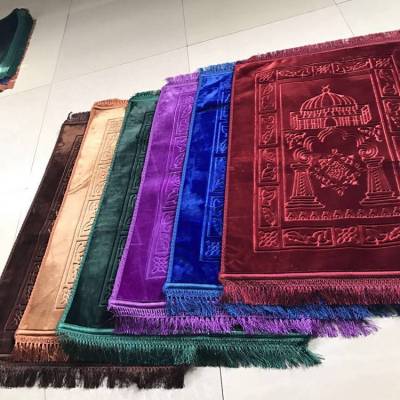 Prayer Mat Worship Blanket Prayer Blanket Raschel Embossed Prayer Mat Muslim Worship Blanket Prayer Mat Factory Direct Sales