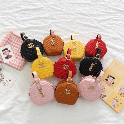 2021 Spring And Summer New Children 'S Accessory Bag Embroidery Thread Shoulder Crossbody Pu Girls' Coin Purse Fashion Small Round Handbag