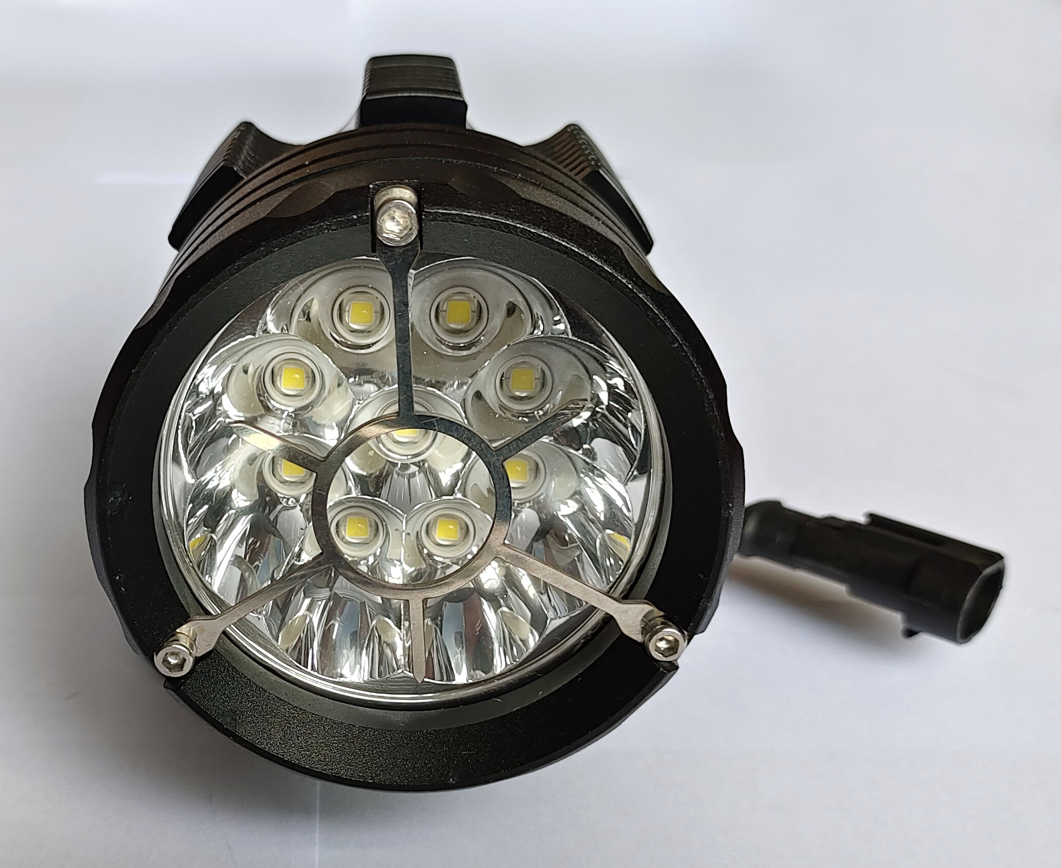 摩托车车灯改装前大灯电动车电摩led大灯外置超亮L4b外置射灯