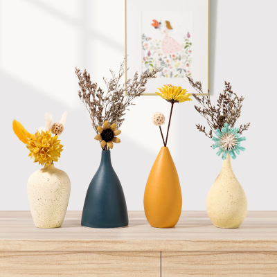 Jingdezhen Ceramic Small Vase Ins Style Simple Flower Arrangement Dried Flower Creative Flowerpot Living Room Home Desktop Decoration