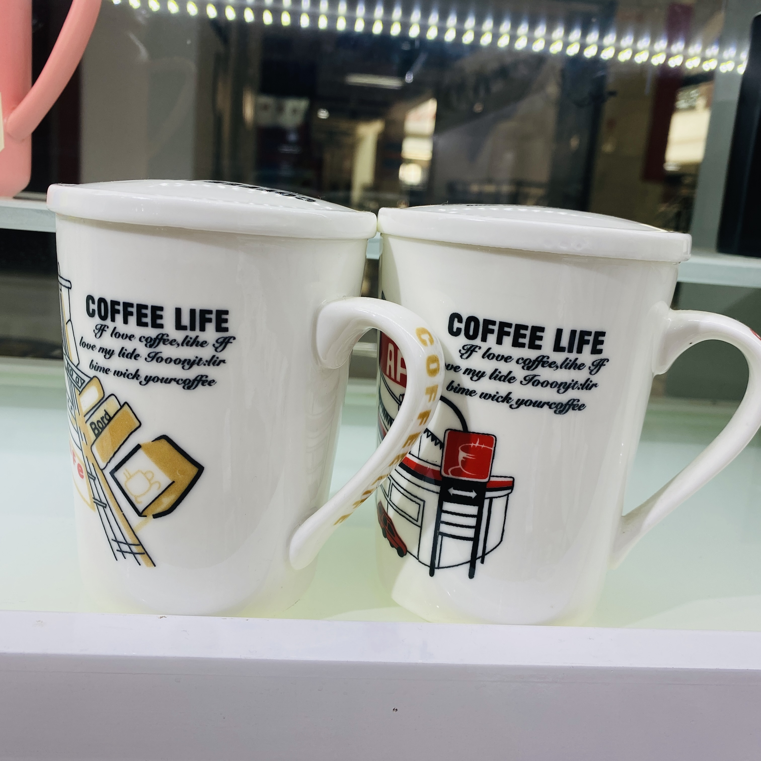两色混装入办公室家用小众陶瓷带盖马克杯咖啡杯女生