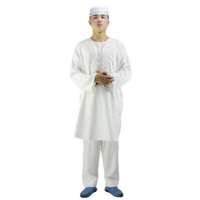 Muslim Men 'S New Clothes Cotton And Linen Embroidery Islamic Clothes For Worship Service Embroidered Hui Men 'S Suit Two-Piece Set Wholesale