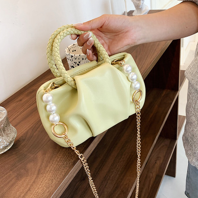 Pu Fashion Pleated Cloud Bag Female Summer New 2021 Personality Woven Hand Carrying Crossbody Chain Shoulder Underarm Bag