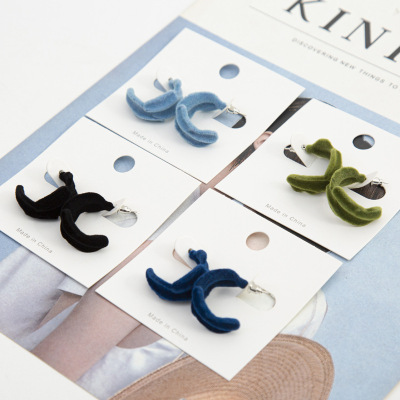 Irregular Earrings C- Shaped Flocking Ear Ring Exaggerated Earrings Retro Stud Earrings Simple Cold Style Korean S925 Earrings