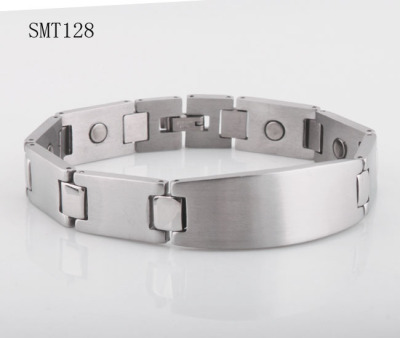 Curved Stainless Steel Silver Bracelet Titanium Ornament Silver Bracelet Jewelry Mixed Batch Fashion Ornament Wholesale