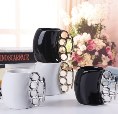 Creative Brass Knuckles Curved Boxing Cup Ring Fist Mug Deformity Ceramic Cup Factory Direct Supply Wholesale Customization