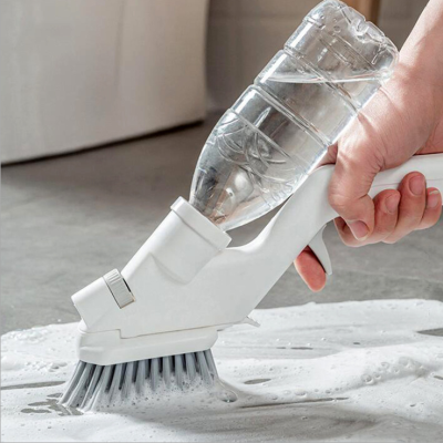 Creative New Multi-Functional Water Spray Brush