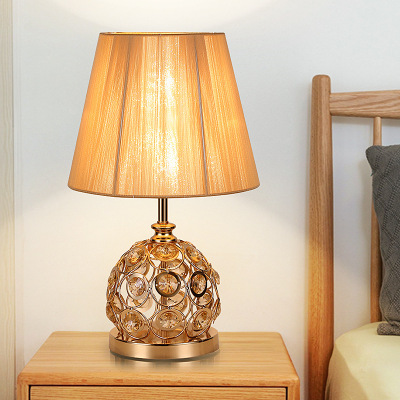 Modern Minimalist Table Lamp Home Bedroom Bedside Lamp Fashion Classic Crystal Silk Thread