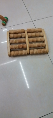 Wooden Double Five-Row Large Massager