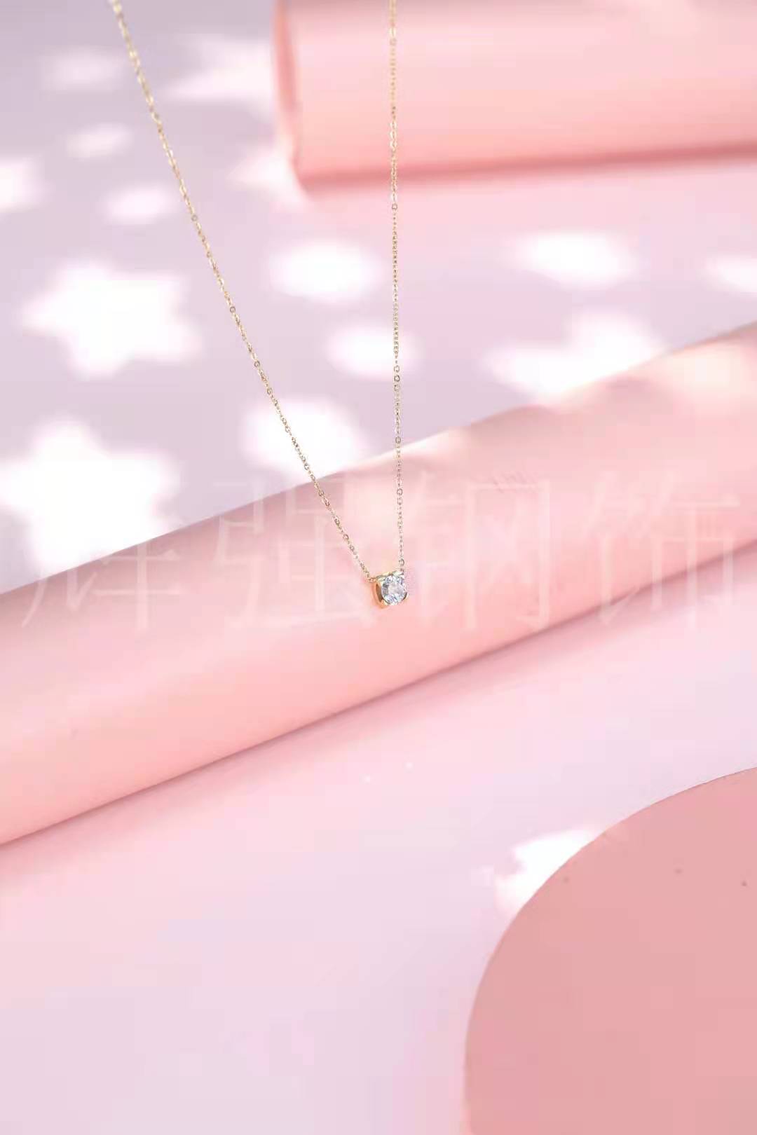 气质款高级感网红耳饰吊坠不锈钢小巧新款潮2025时尚套链不易腐蚀